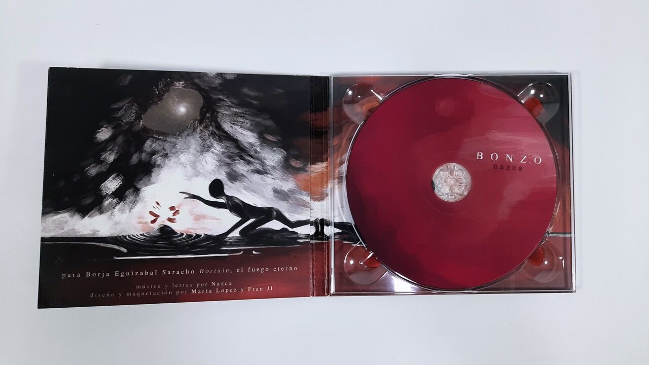 PK02. Digipack CD 2 cuerpos y 1 disco - Imagen 4